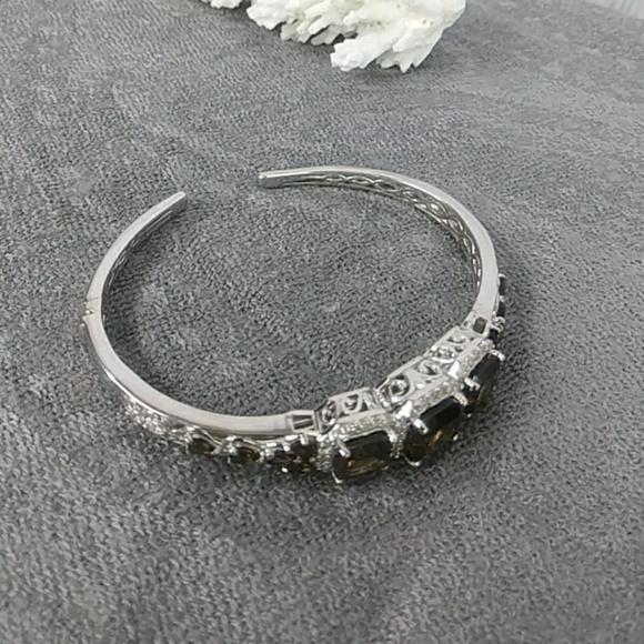 Brazilian Smokey Quartz & White Cambodian Zirchon Cuff Bracelet - Picture 8 of 13